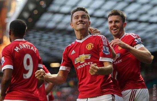 某队主教练 某队主教练