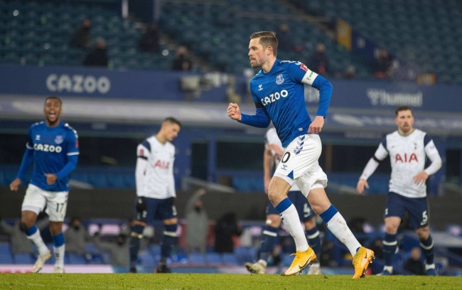 不凡的表现 不凡的表现