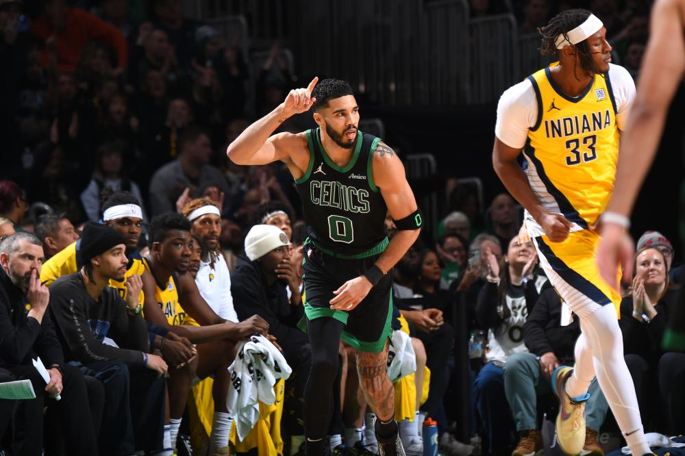 艾伦展示了 艾伦展示了